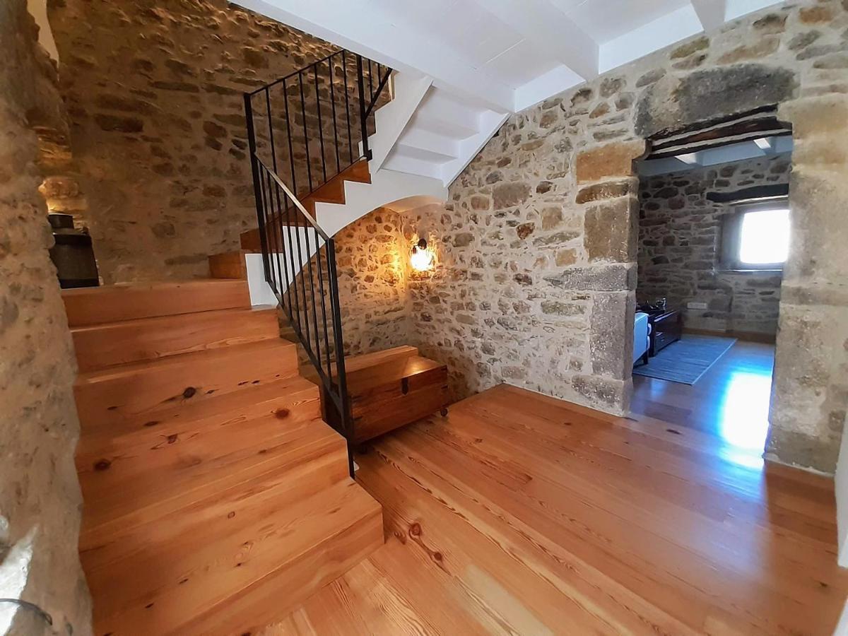 Monells - Casa Rural - Can Felip المظهر الخارجي الصورة