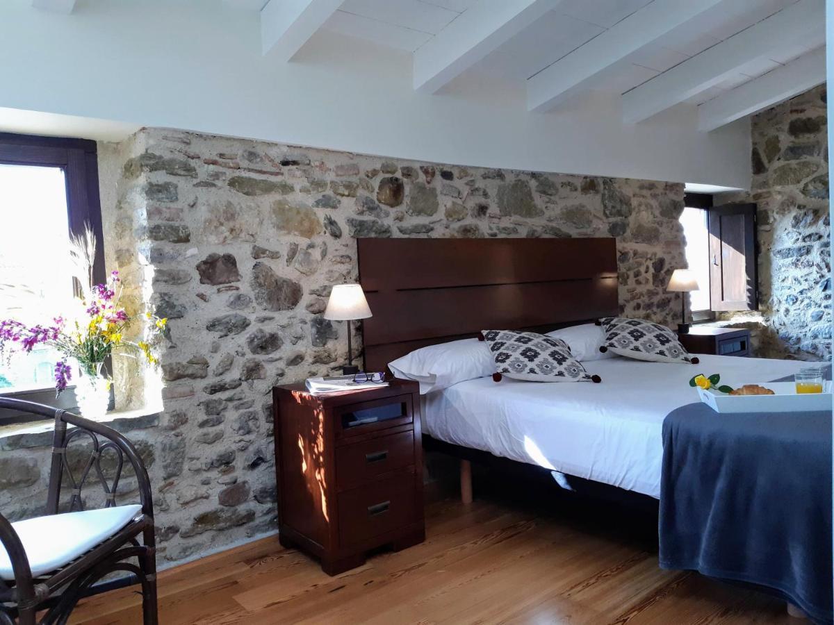 Monells - Casa Rural - Can Felip المظهر الخارجي الصورة