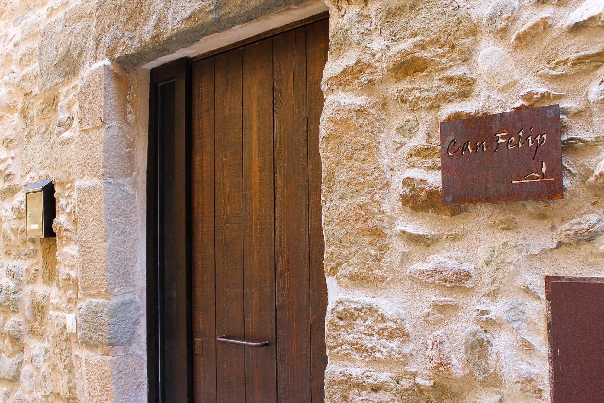Monells - Casa Rural - Can Felip المظهر الخارجي الصورة